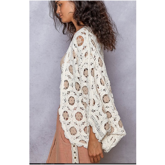 POL Chenille Open Front Loose Fit Crochet Batwing Sleeve Cardigan - Picture 5 of 5